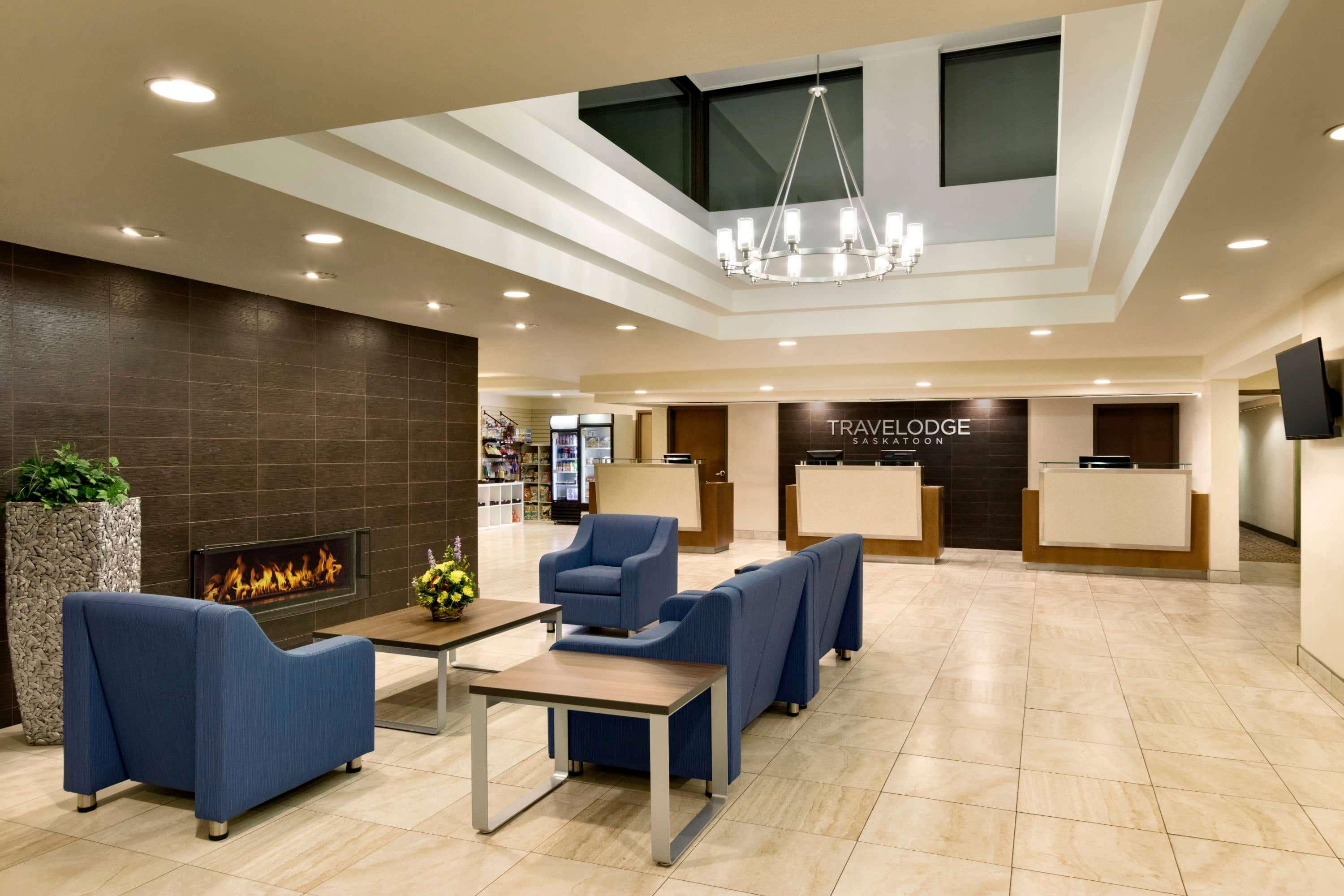 Travelodge Hotel By Wyndham Saskatoon Exterior photo