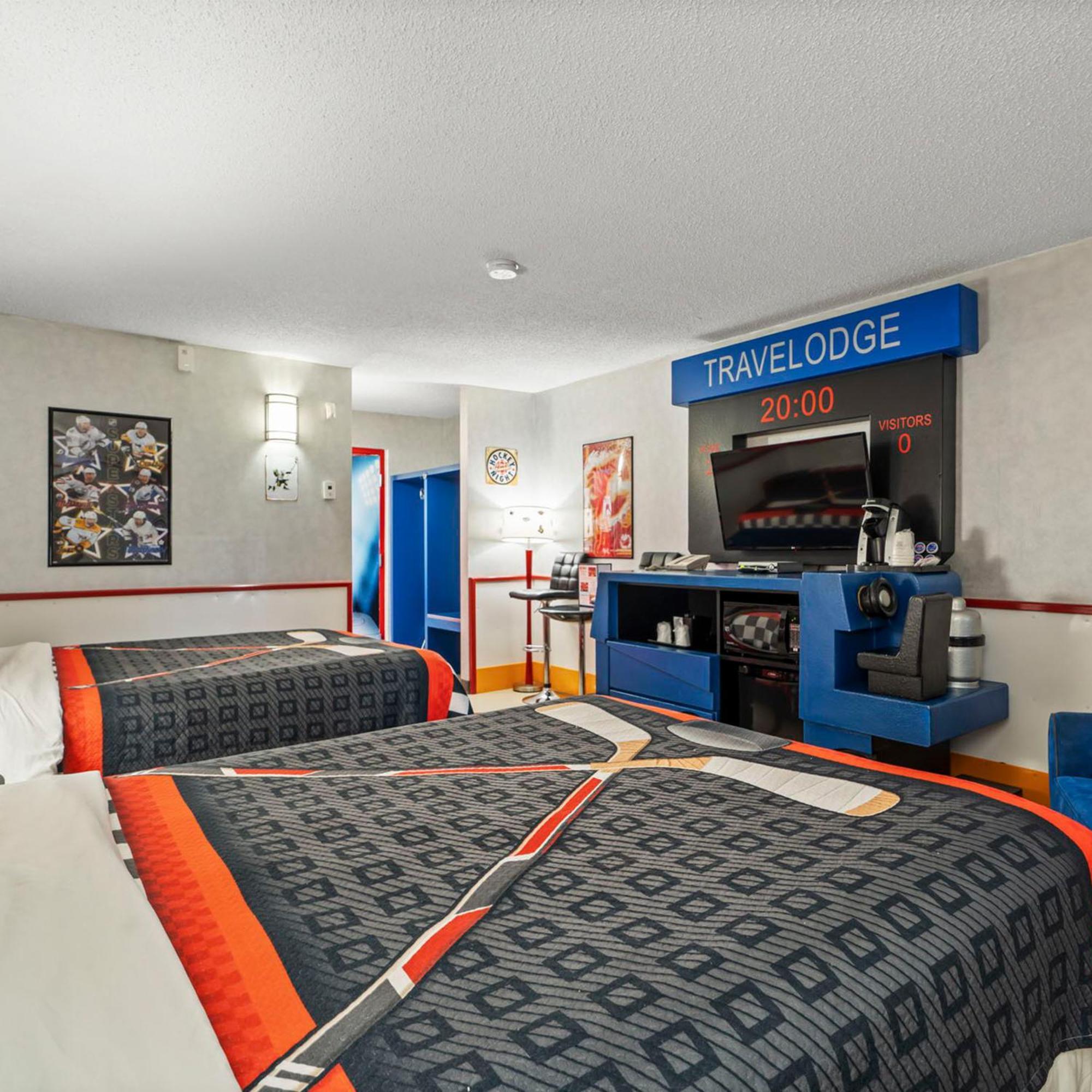 Travelodge Hotel By Wyndham Saskatoon Exterior photo